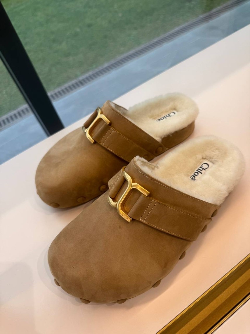 CHLOE Mules side view - Women's luxury Shoes