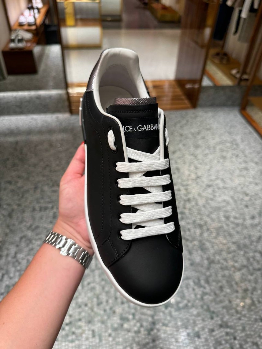 DOLCE & GABBANA Sneakers side view - Men's luxury Shoes