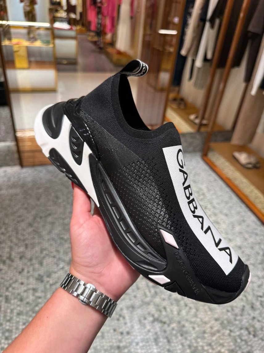 DOLCE & GABBANA Sneakers side view - Men's luxury Shoes