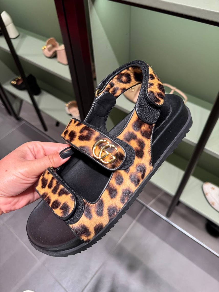 GUCCI Sandals front view - Women's luxury Shoes