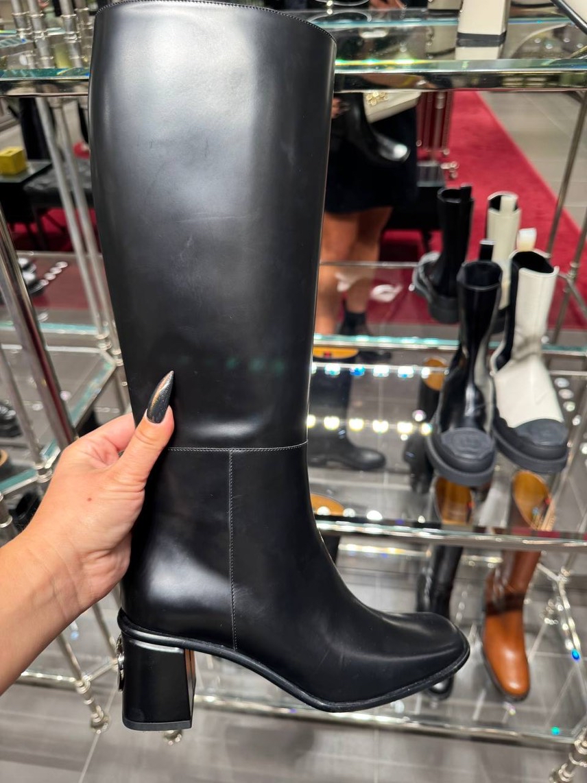 GUCCI Boots front view - Women's luxury Shoes