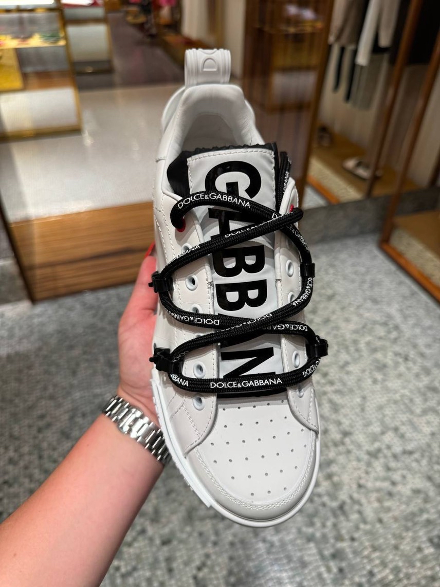 DOLCE & GABBANA Sneakers side view - Men's luxury Shoes