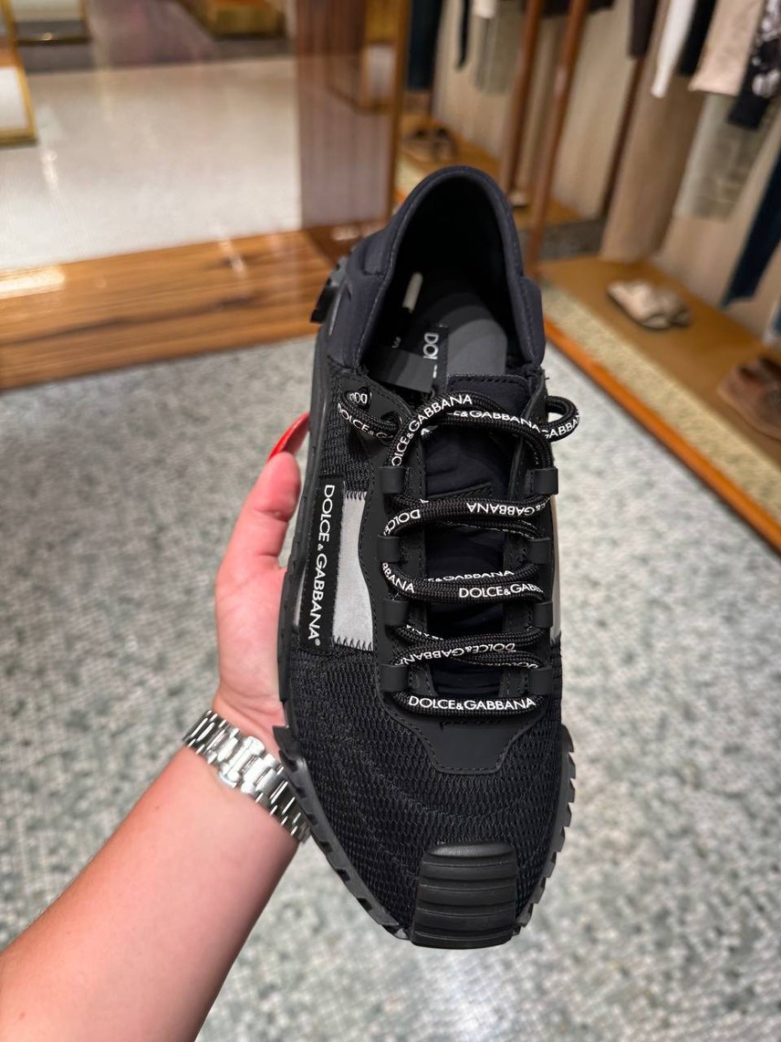 DOLCE & GABBANA Sneakers side view - Men's luxury Shoes