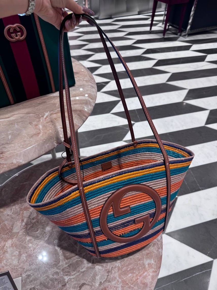 GUCCI Totes front view - Women's luxury Bags