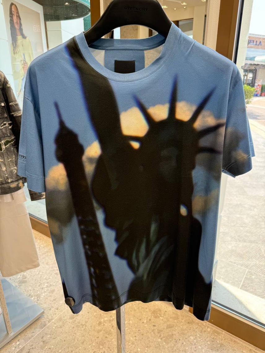 GIVENCHY T-shirt and Polo front view - Men's luxury Clothes