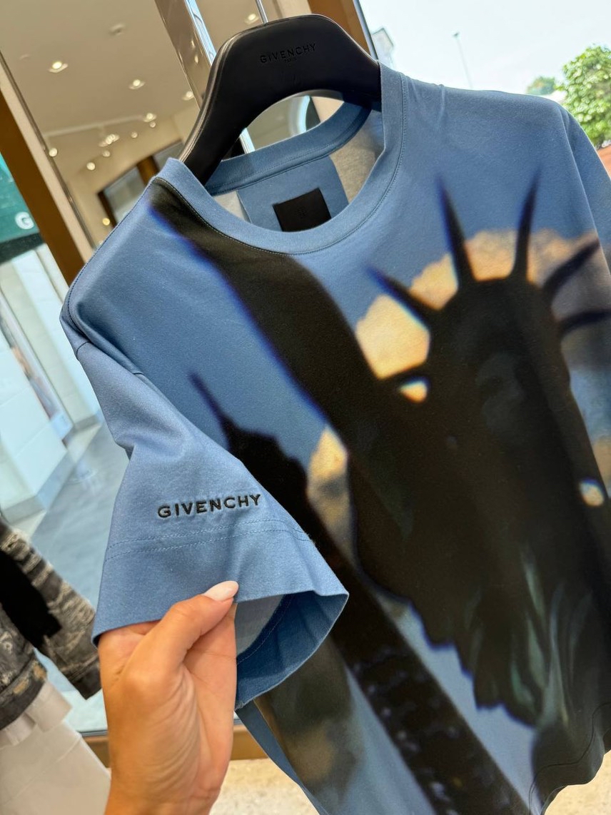 GIVENCHY T-shirt and Polo side view - Men's luxury Clothes