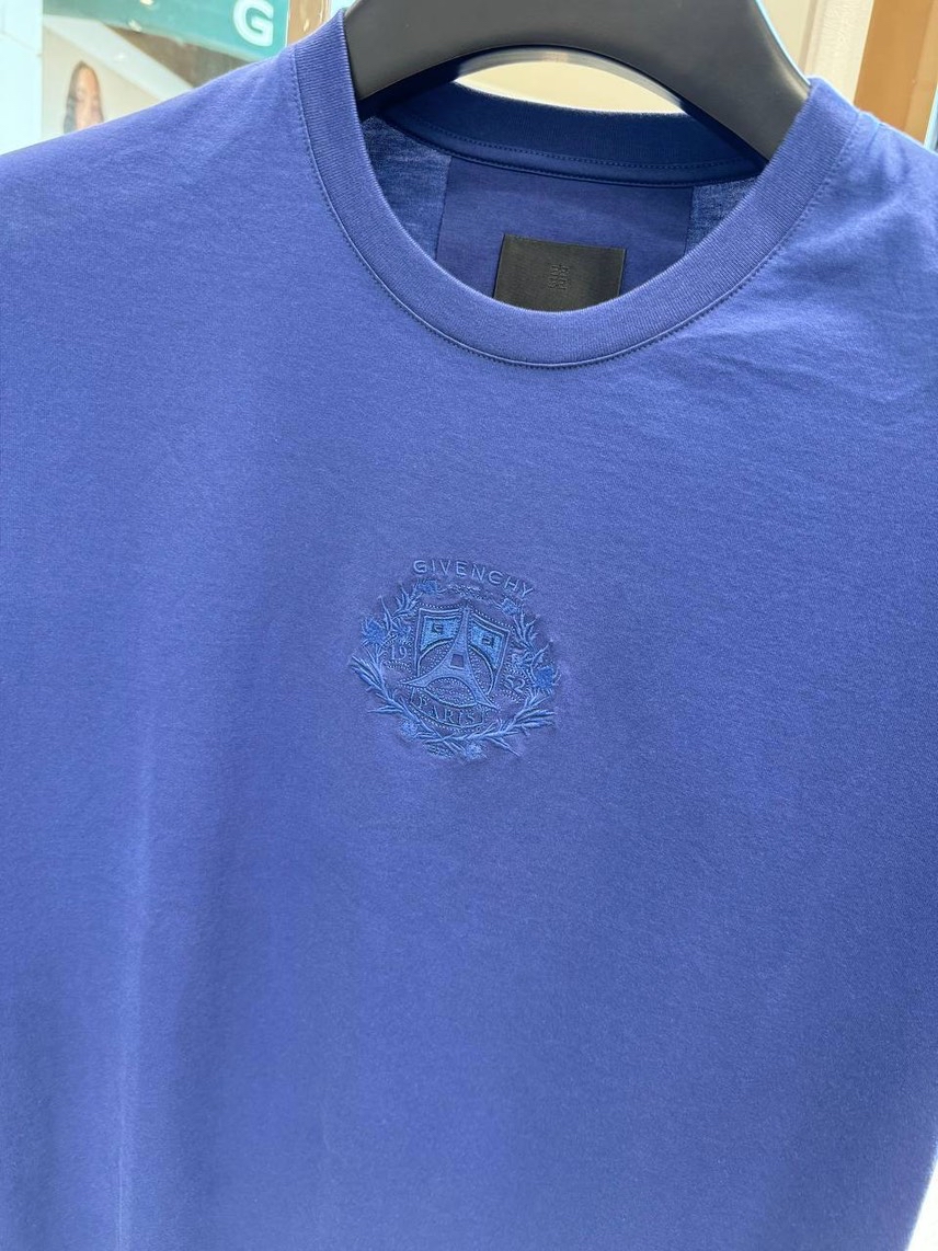GIVENCHY T-shirt and Polo side view - Women's luxury Clothes