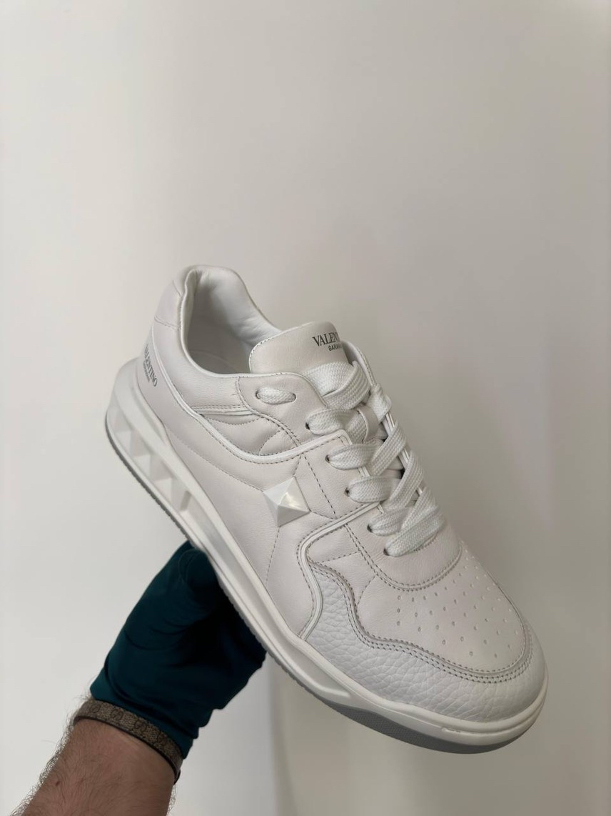 VALENTINO GARAVANI Sneakers front view - Men's luxury Shoes