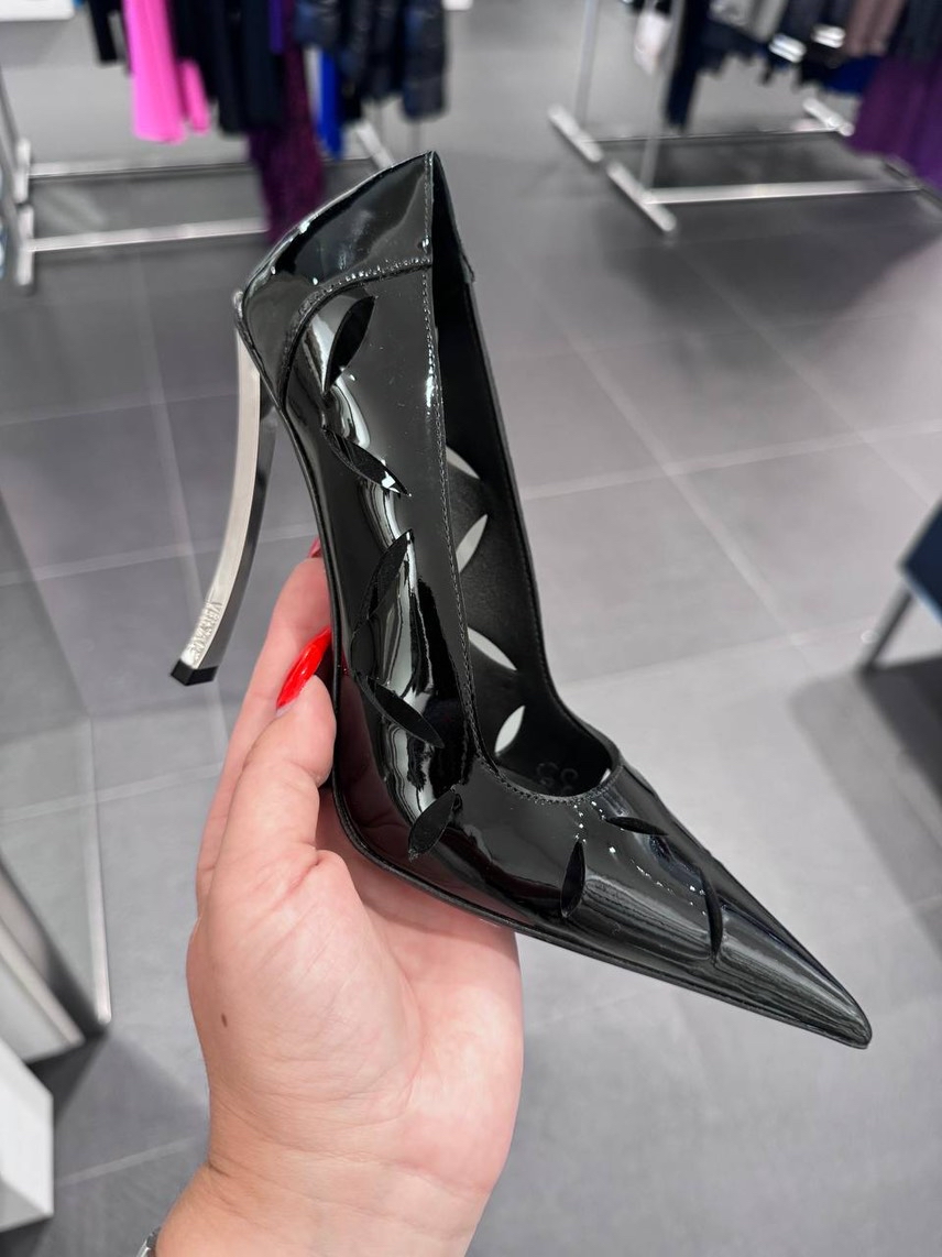 VERSACE Pumps front view - Women's luxury Shoes