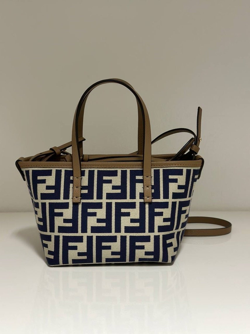 FENDI Totes side view - Women's luxury Bags
