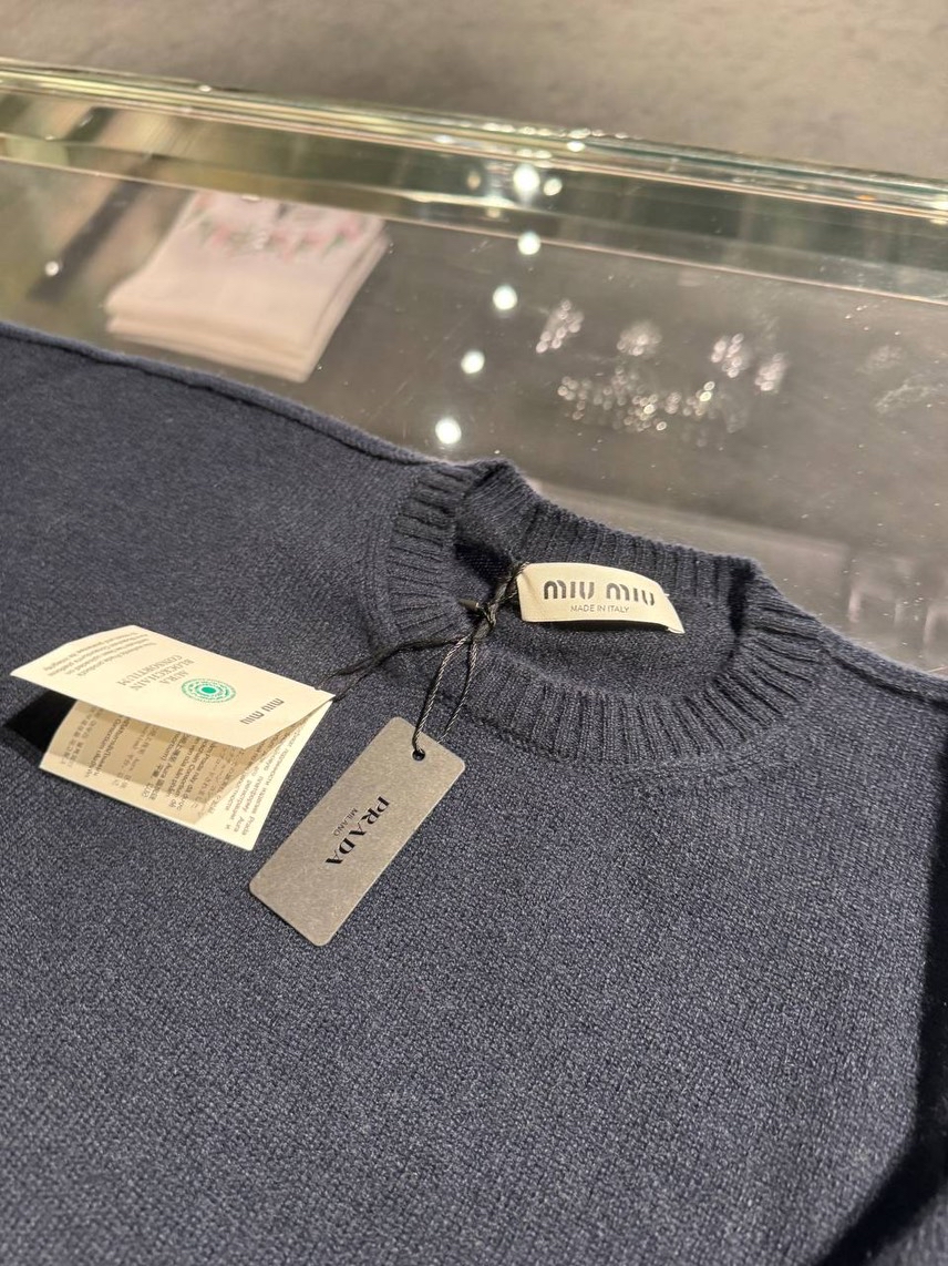 MIU MIU Knitwear side view - Women's luxury Clothes