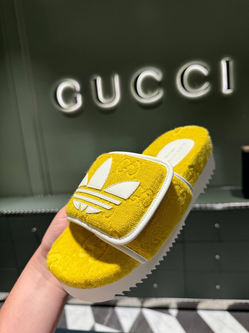 GUCCI Slides side view - Women's luxury Shoes