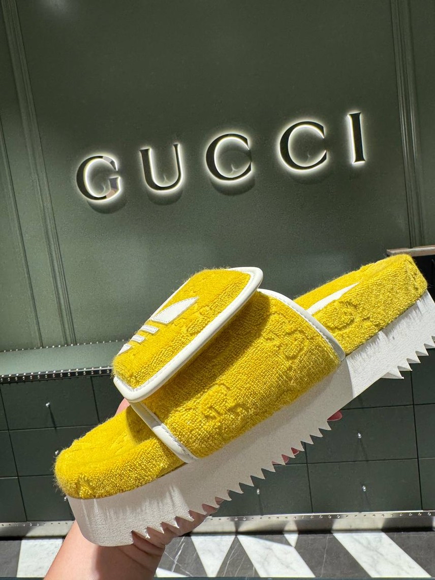 GUCCI Slides side view - Women's luxury Shoes