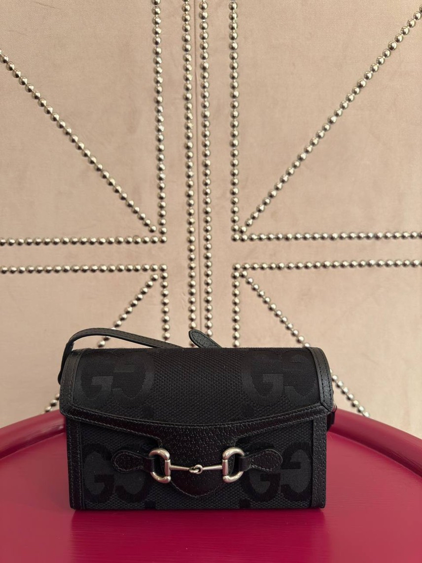 GUCCI Crossbody bags front view - Women's luxury Bags