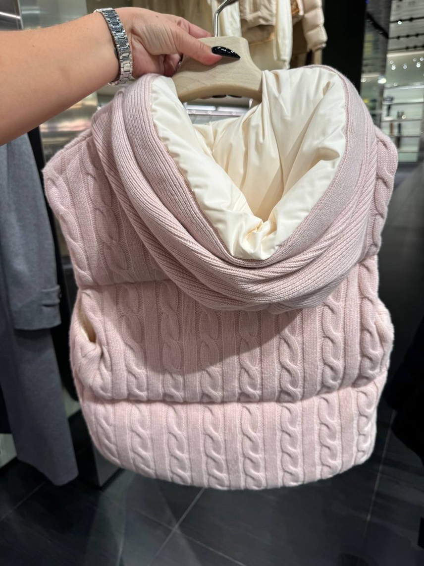 MIU MIU Gilets side view - Women's luxury Clothes