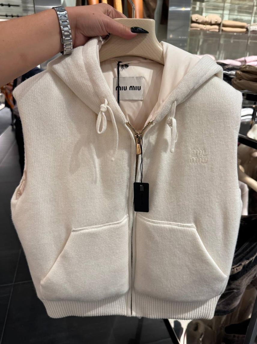 MIU MIU Gilets front view - Women's luxury Clothes