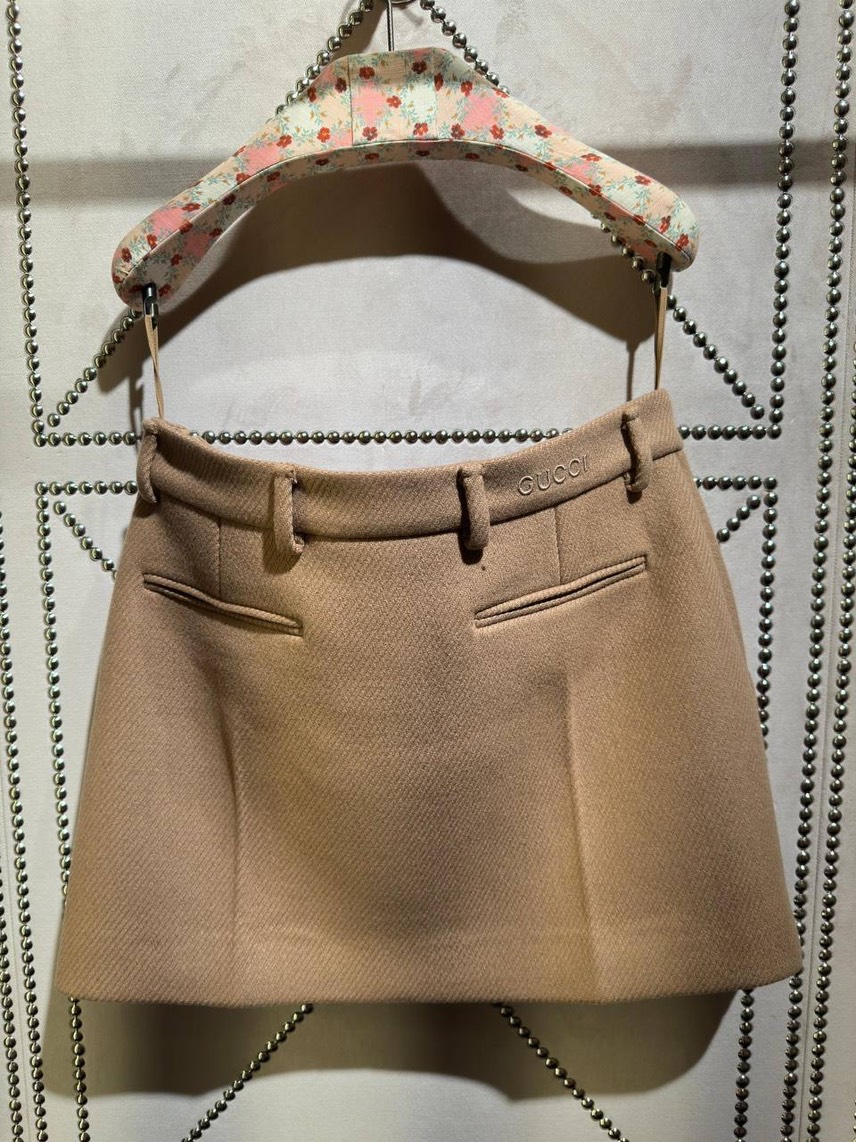 GUCCI Skirts side view - Women's luxury Clothes