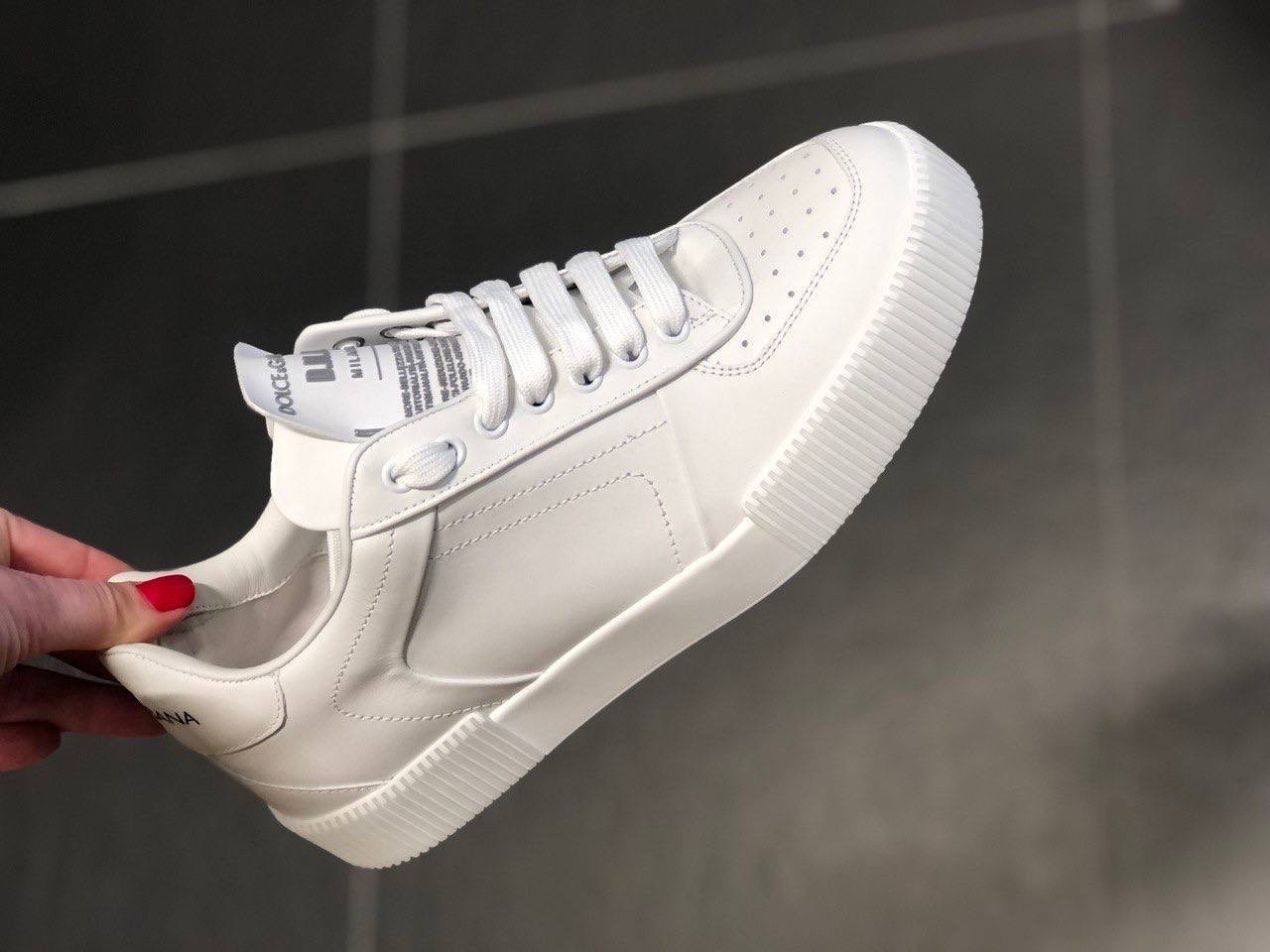 DOLCE & GABBANA Sneakers side view - Men's luxury Shoes