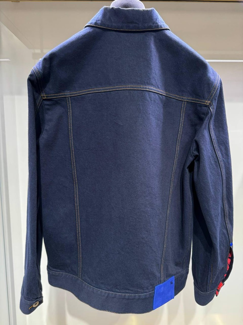 BURBERRY Jackets side view - Women's luxury Clothes