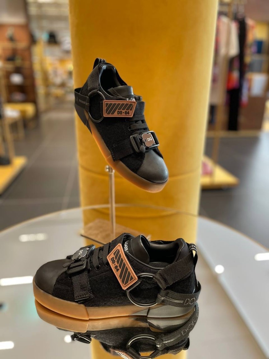 DOLCE & GABBANA Sneakers front view - Men's luxury Shoes