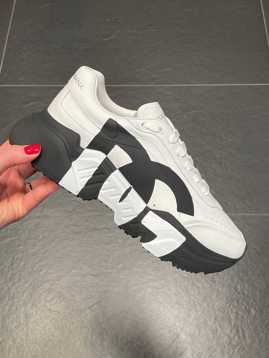 DOLCE & GABBANA Sneakers side view - Men's luxury Shoes