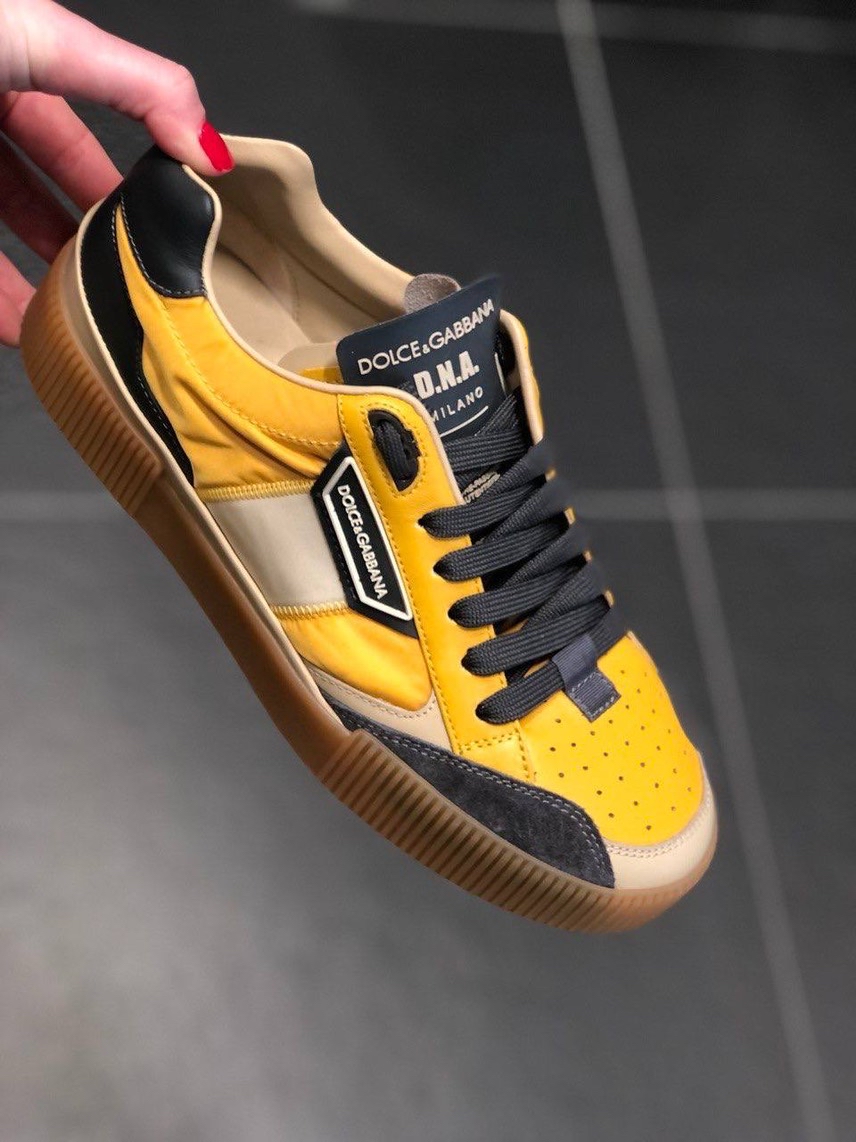 DOLCE & GABBANA Sneakers side view - Men's luxury Shoes