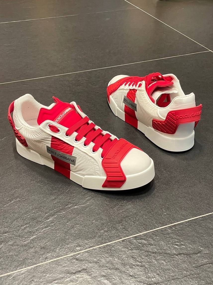 DOLCE & GABBANA Sneakers side view - Men's luxury Shoes