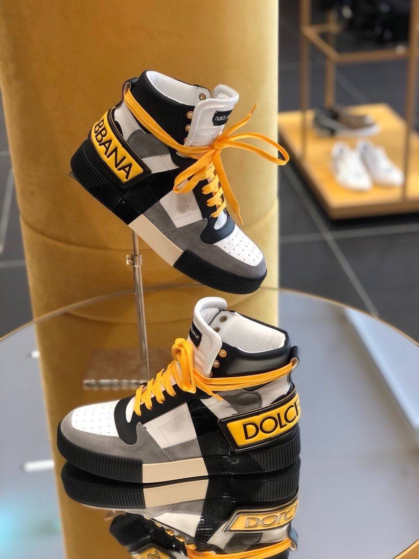 DOLCE & GABBANA Sneakers side view - Men's luxury Shoes