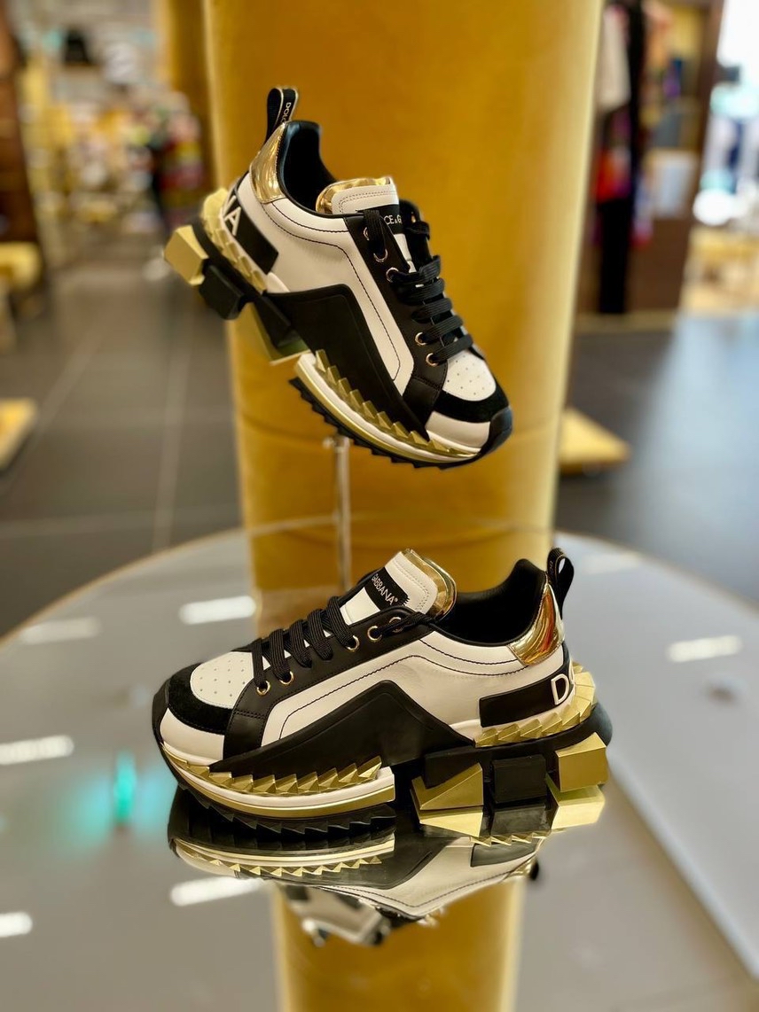 DOLCE & GABBANA Sneakers front view - Men's luxury Shoes