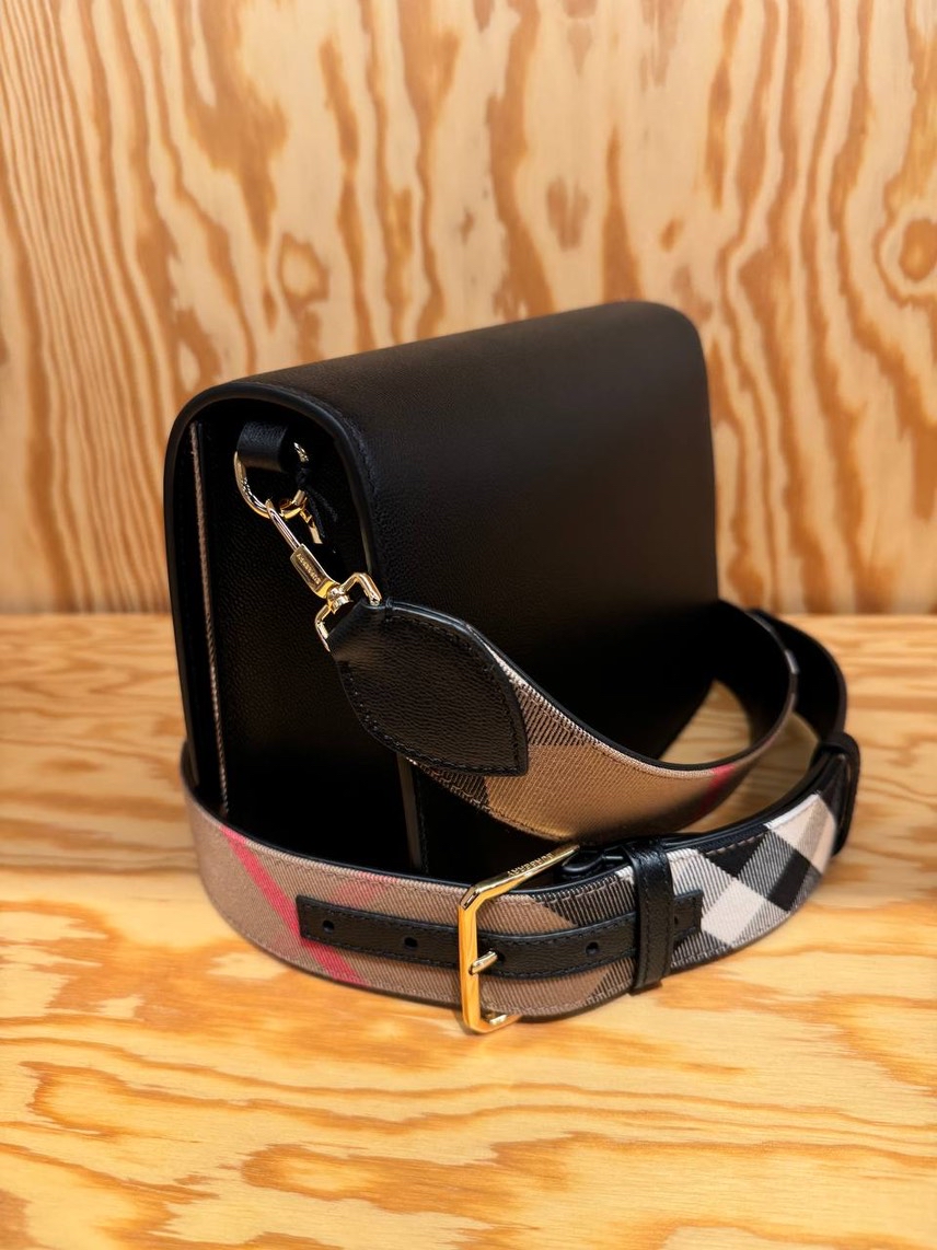 BURBERRY Crossbody bags side view - Women's luxury Bags