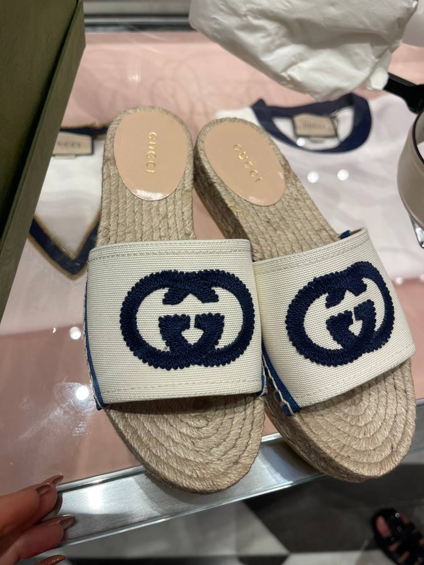 GUCCI Slides front view - Women's luxury Shoes
