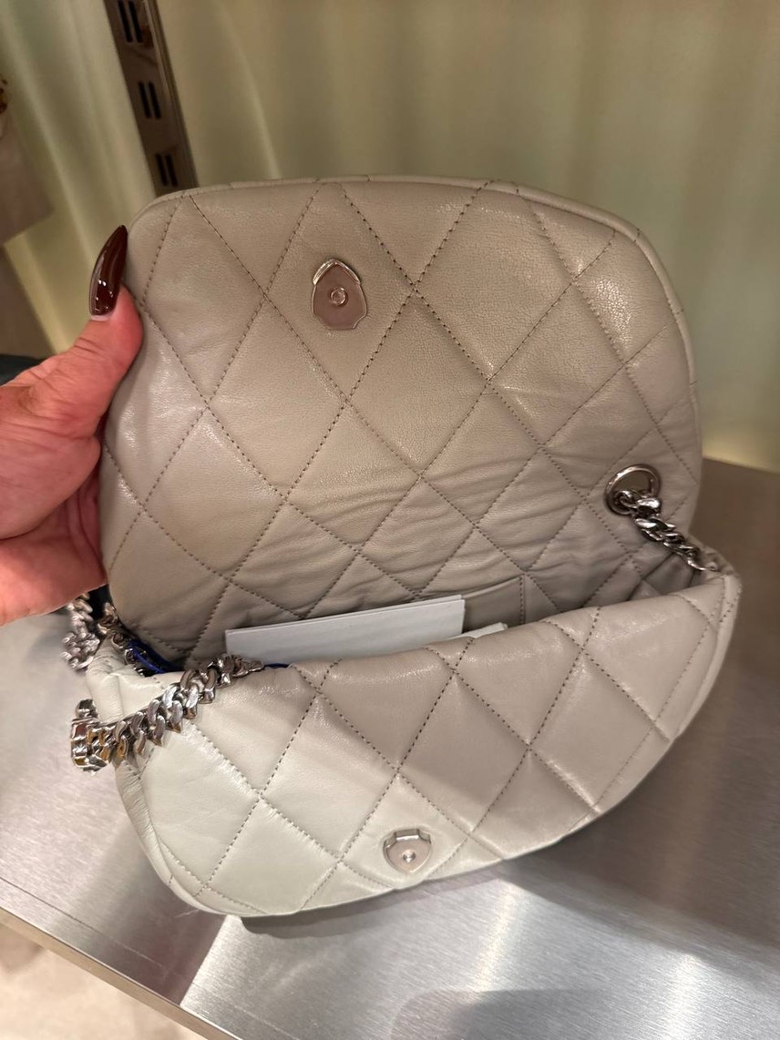 BURBERRY Crossbody bags side view - Women's luxury Bags