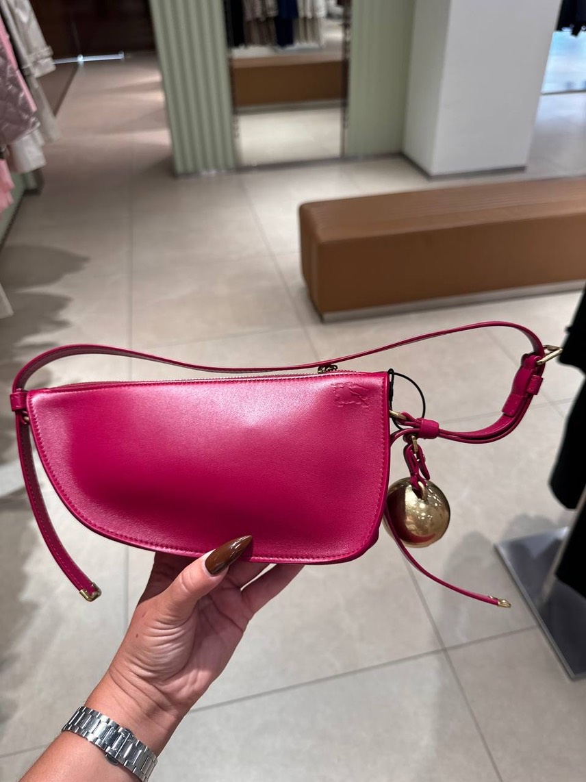 BURBERRY Shoulder bags side view - Women's luxury Bags