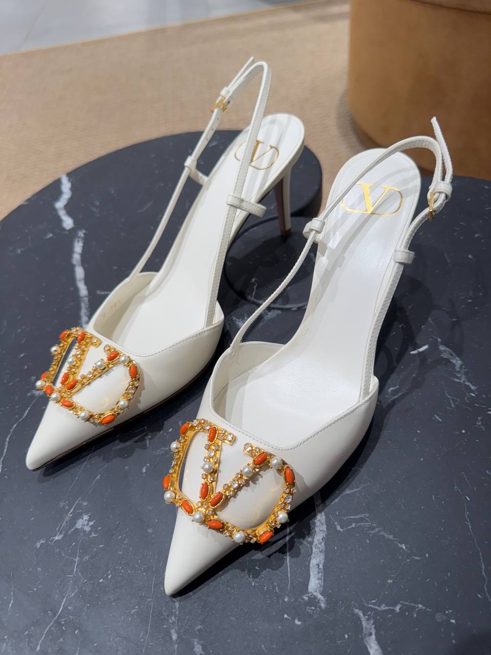 VALENTINO GARAVANI Sandals front view - Women's luxury Shoes