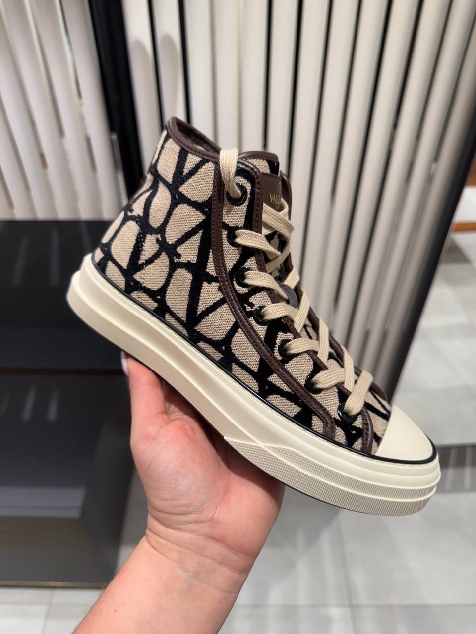 VALENTINO GARAVANI Sneakers front view - Women's luxury Shoes