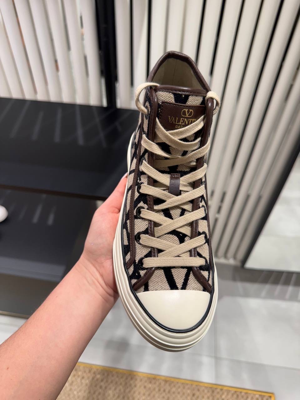 VALENTINO GARAVANI Sneakers side view - Women's luxury Shoes