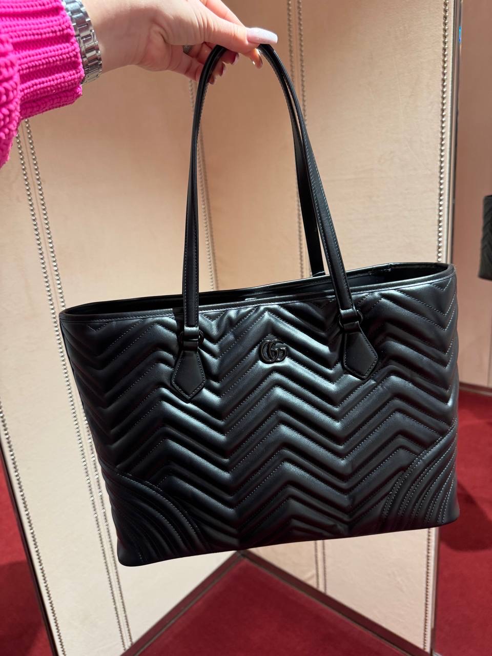 GUCCI Totes front view - Women's luxury Bags