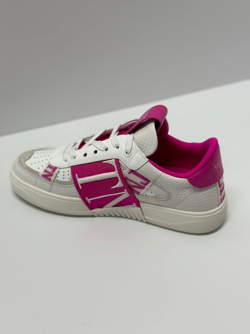VALENTINO GARAVANI Sneakers side view - Women's luxury Shoes