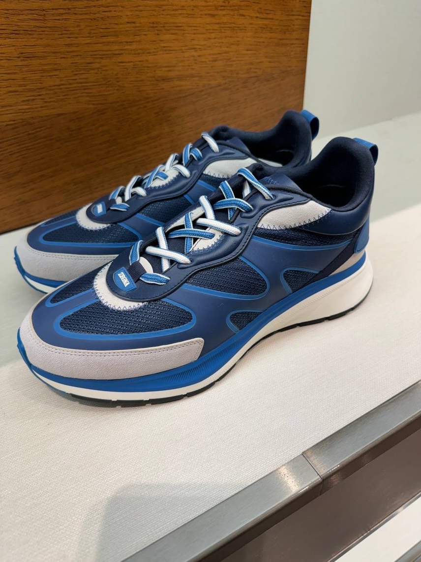 ERMENEGILDO ZEGNA Sneakers side view - Men's luxury Shoes