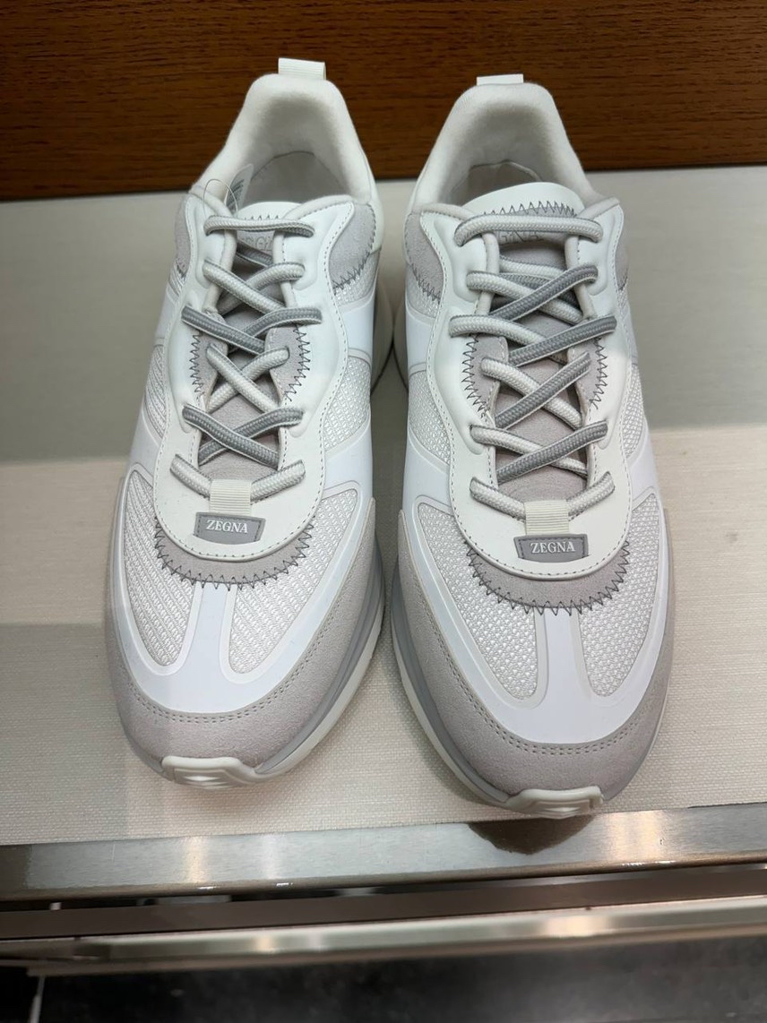 ERMENEGILDO ZEGNA Sneakers side view - Men's luxury Shoes