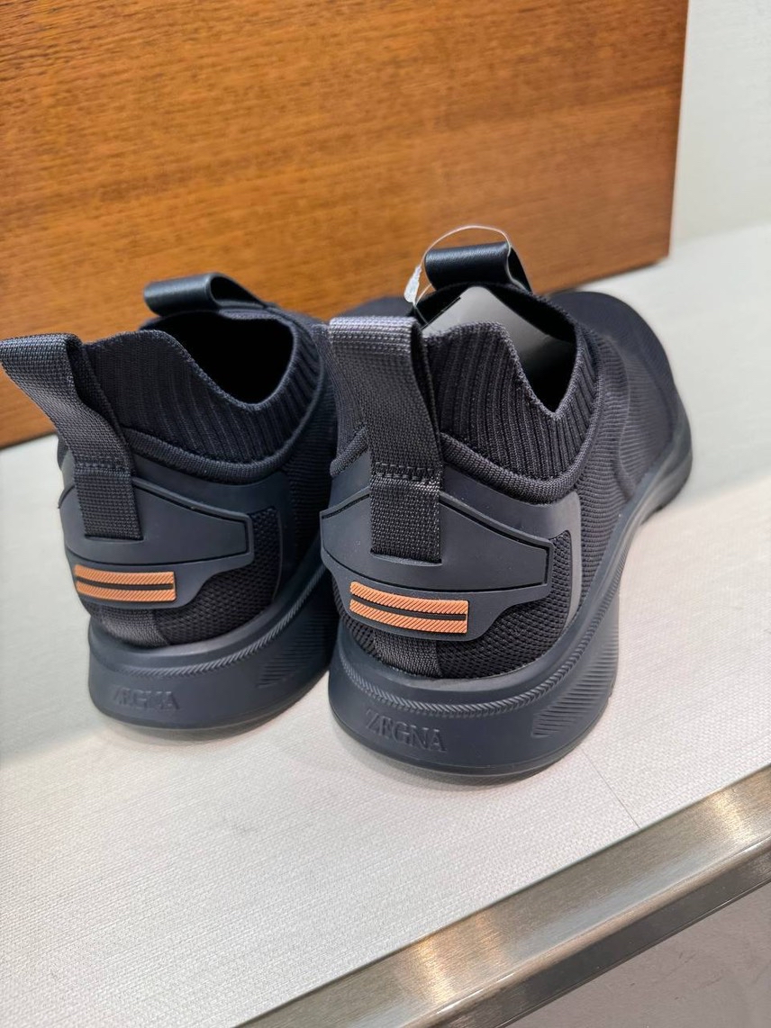 ERMENEGILDO ZEGNA Sneakers side view - Men's luxury Shoes