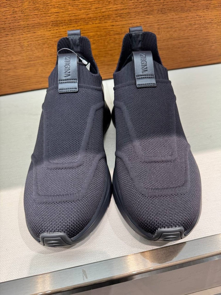 ERMENEGILDO ZEGNA Sneakers side view - Men's luxury Shoes