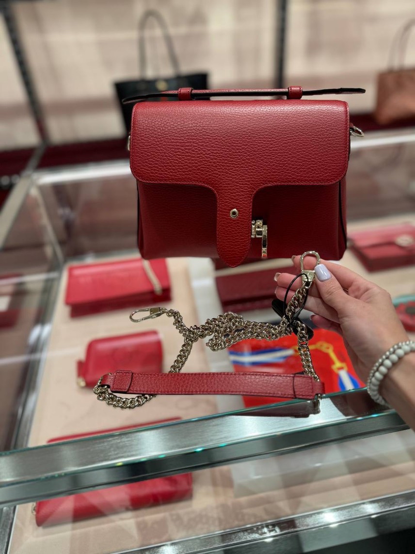 GUCCI Crossbody bags side view - Women's luxury Bags