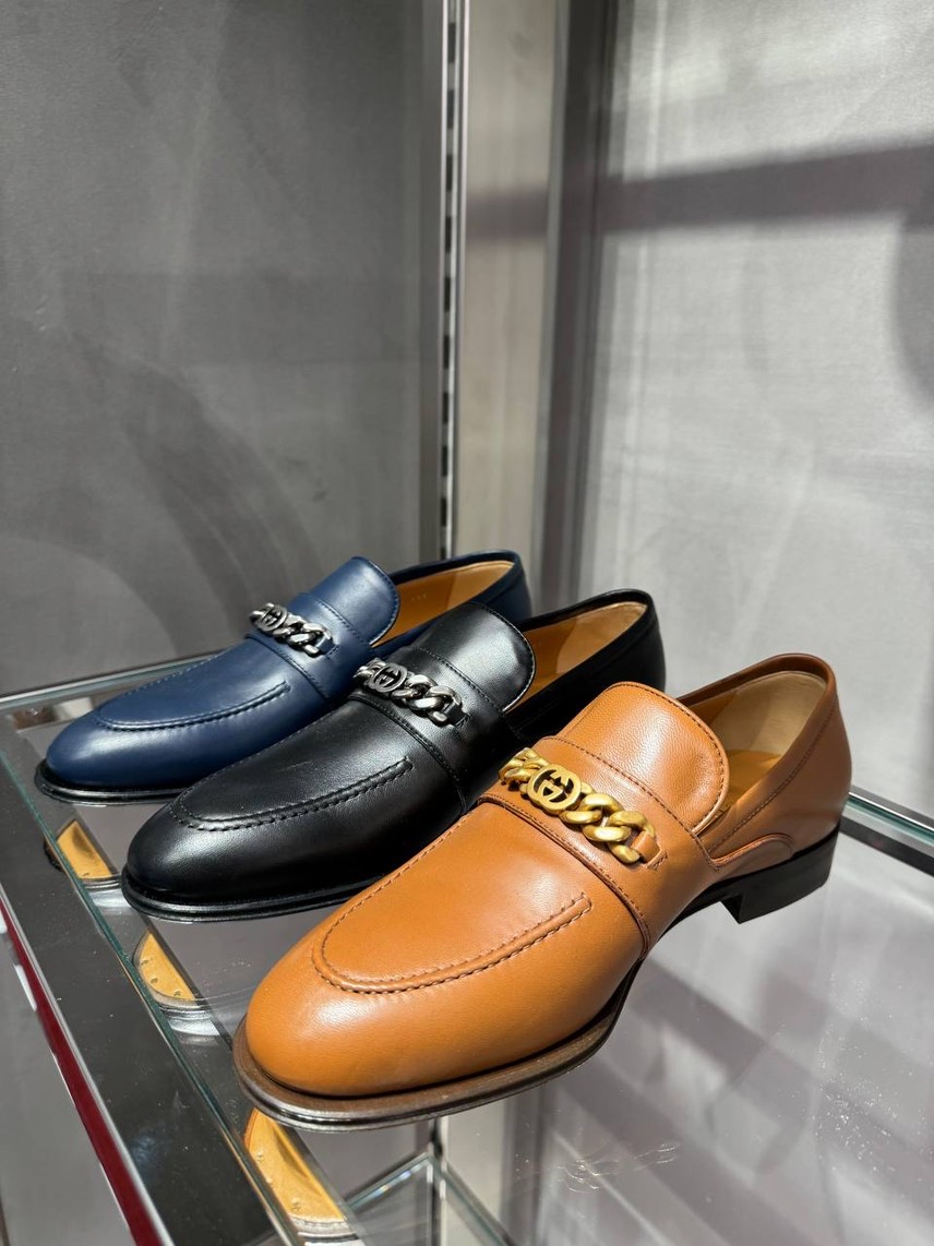 GUCCI Loafers side view - Men's luxury Shoes