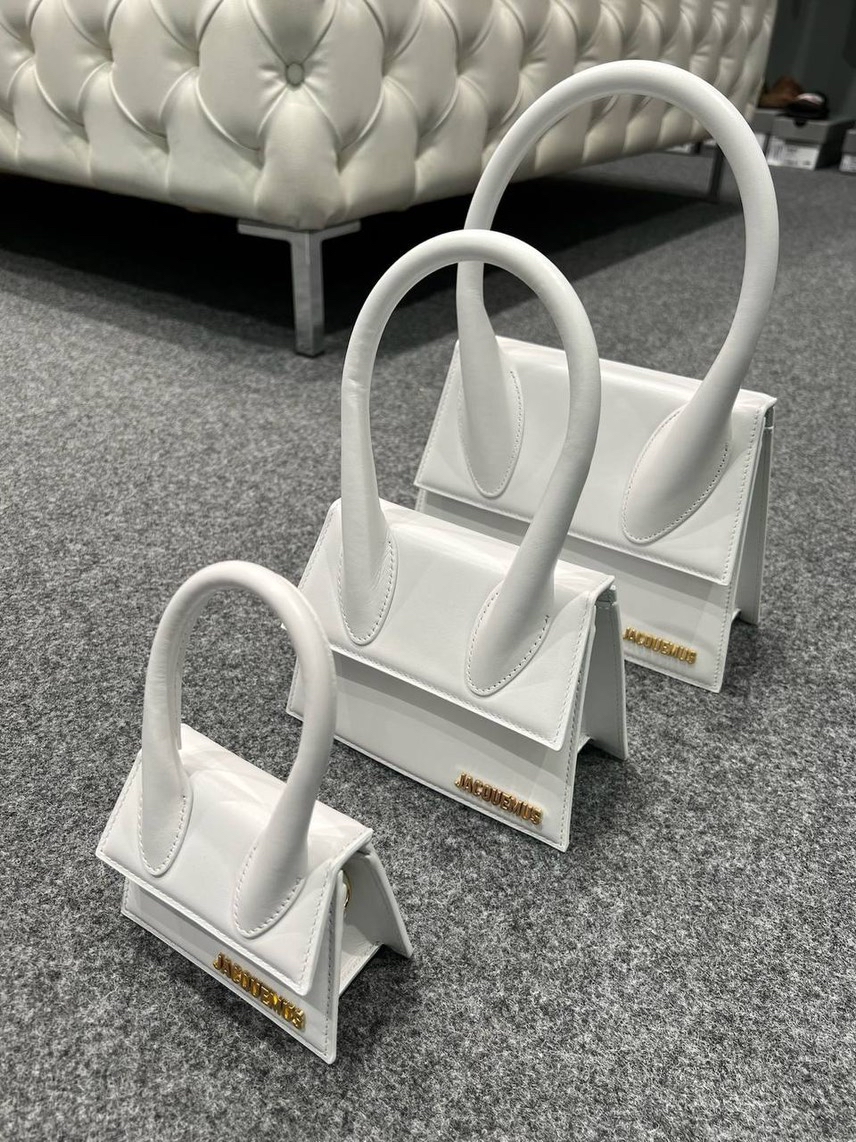 JACQUEMUS Crossbody bags front view - Women's luxury Bags