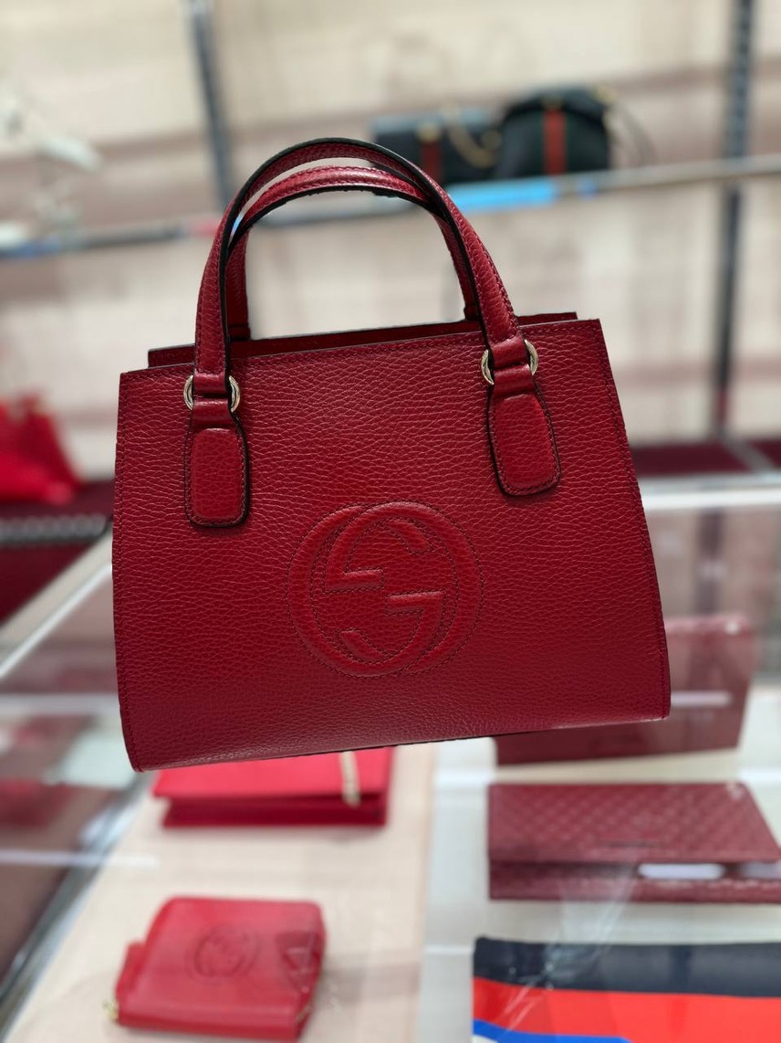 GUCCI Shoulder bags front view - Women's luxury Bags