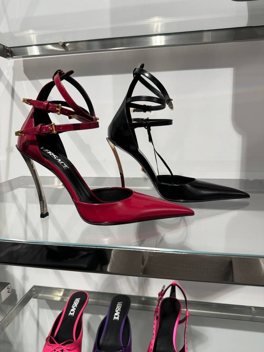 VERSACE Pumps front view - Women's luxury Shoes