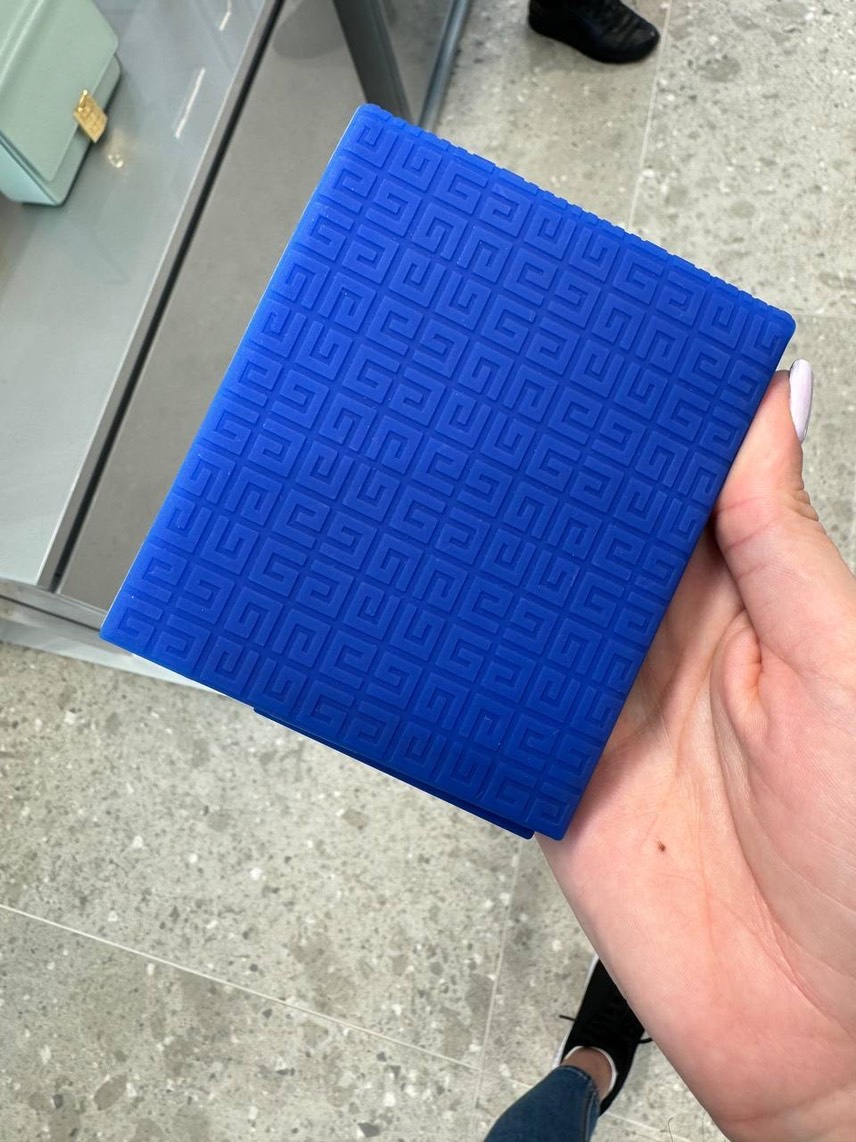 GIVENCHY Wallets and small leather goods side view - Men's luxury Accessories