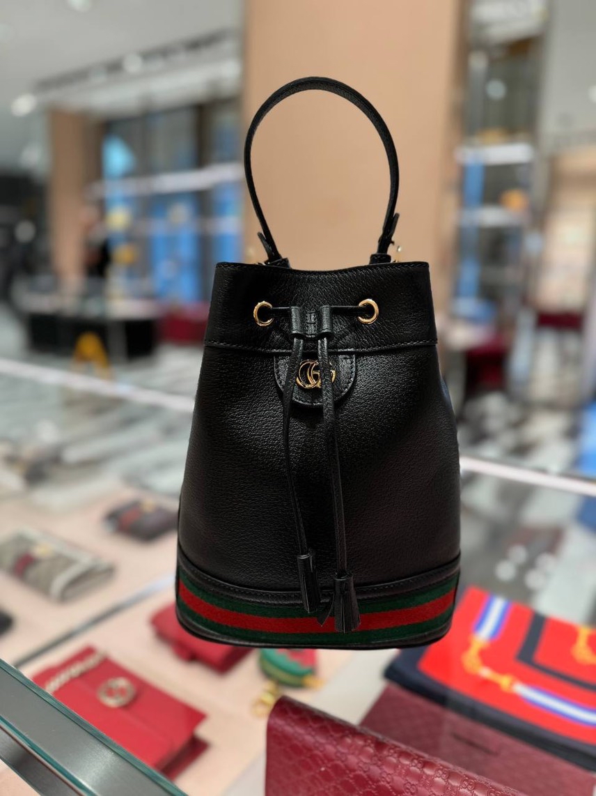 GUCCI Shoulder bags front view - Women's luxury Bags