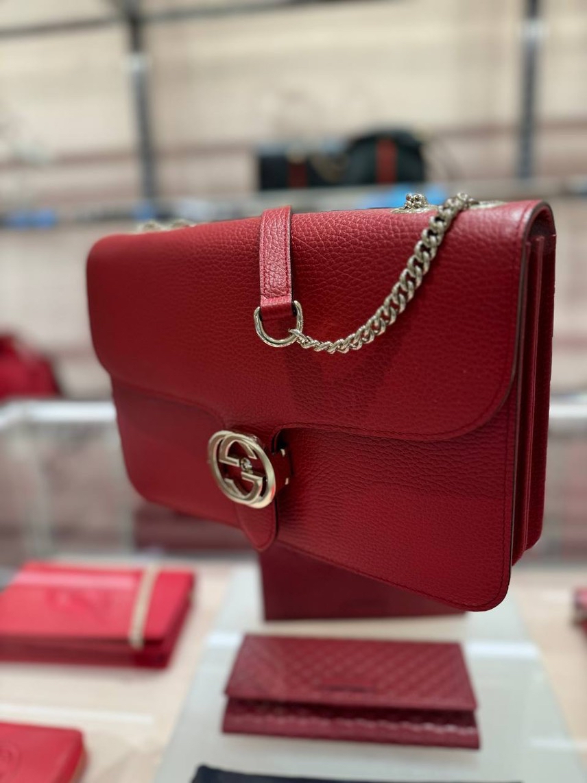 GUCCI Crossbody bags side view - Women's luxury Bags